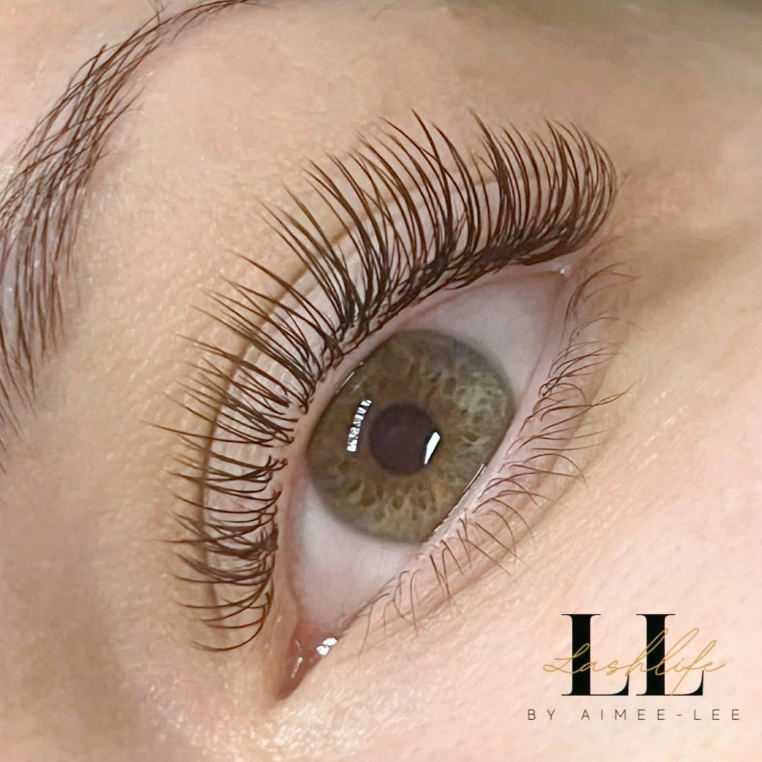 Flat Classic Lashes Brown 0.15