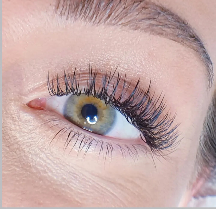 Flat Classic Lashes Black 0.20